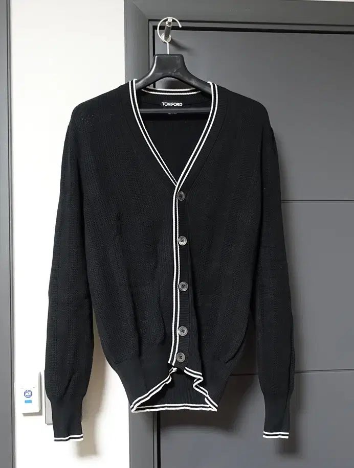 TOM FORD ブラックカーディガン TOM FORD(トムフォード) 黒 コットン シルク カーディガン