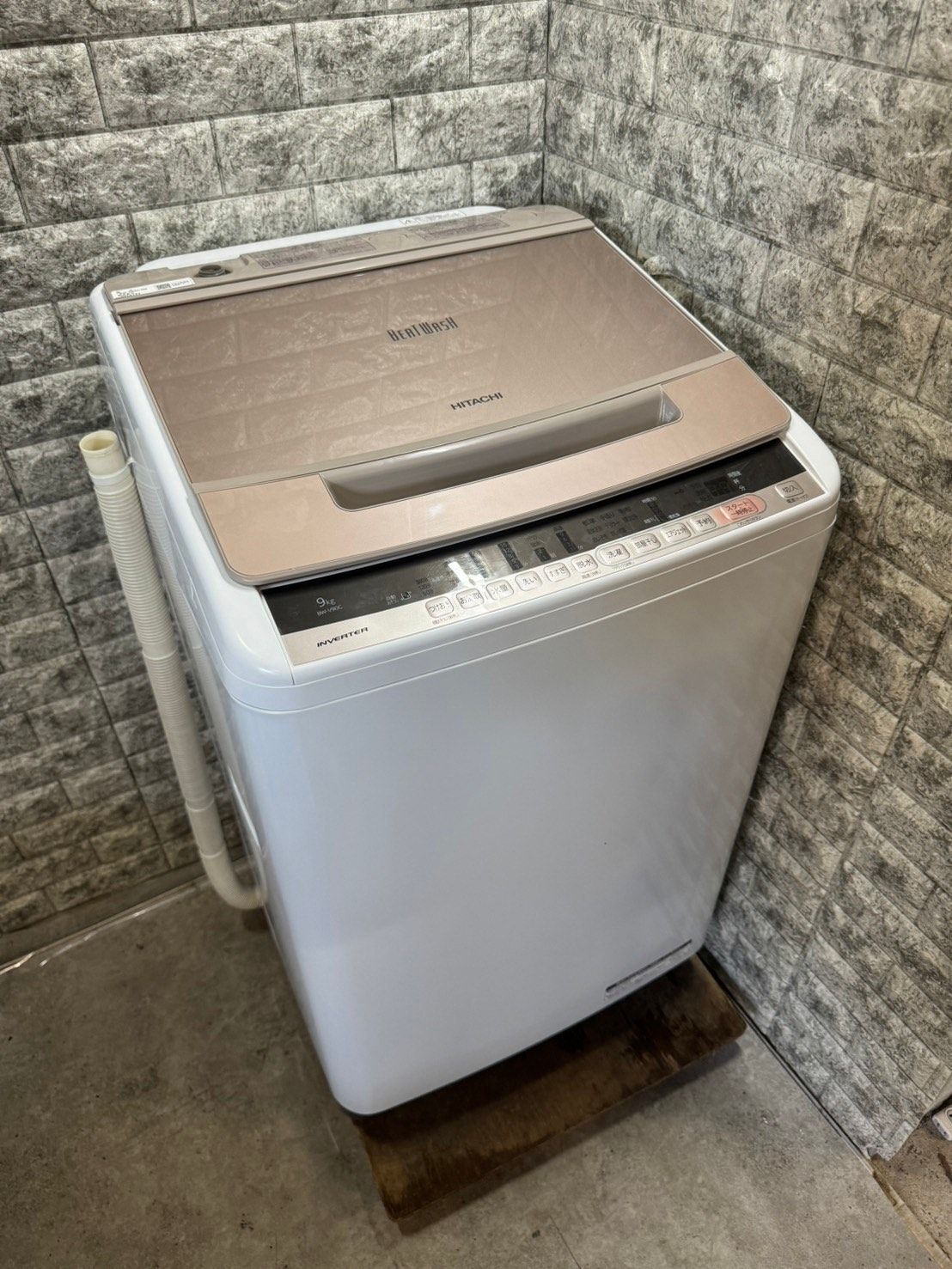美品】大阪送料無料☆3か月保障付き☆洗濯機☆2019年☆日立☆9kg☆BW 