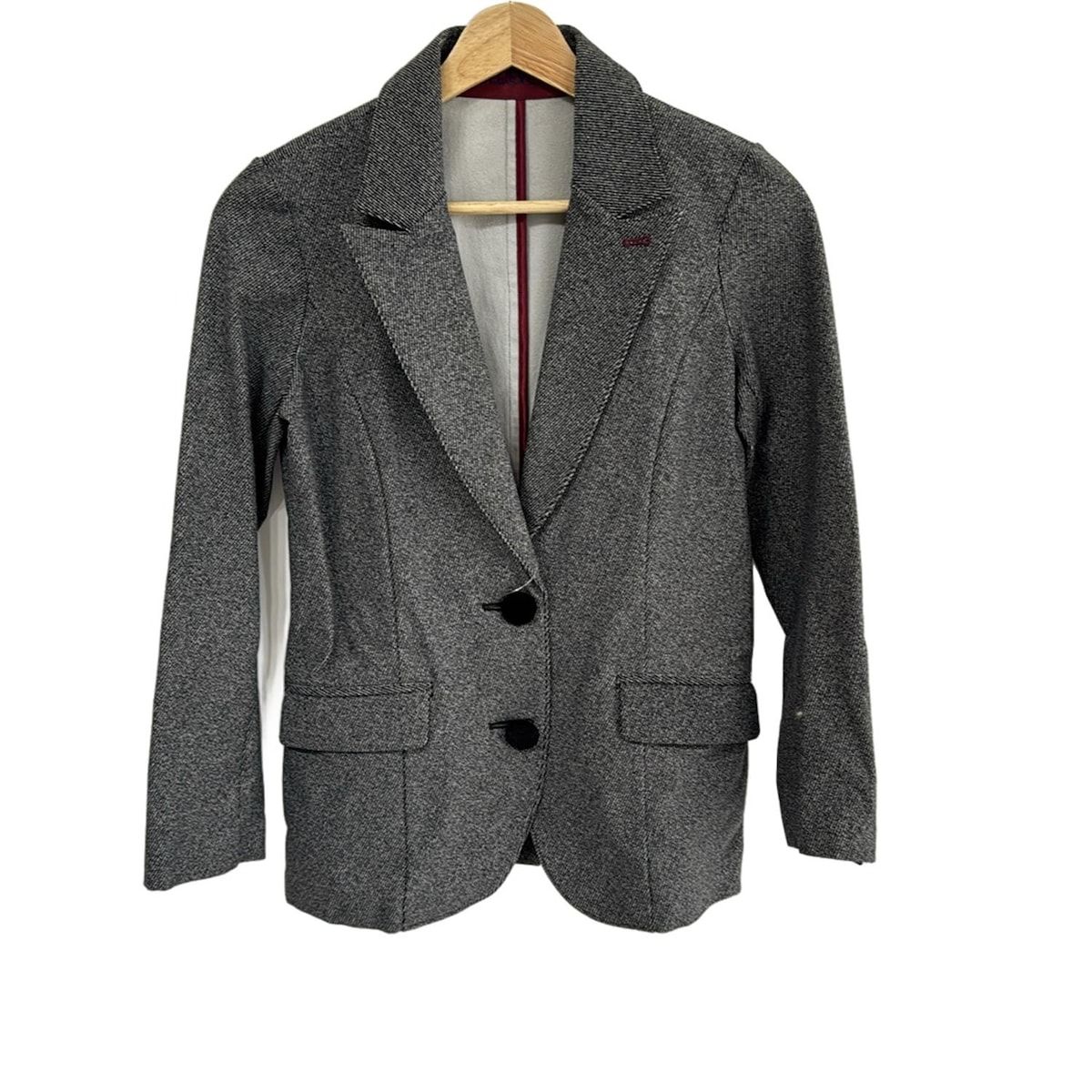 レジィーナロマンティコ レッドスーツ 36 美品 パンツスーツ | REGINA