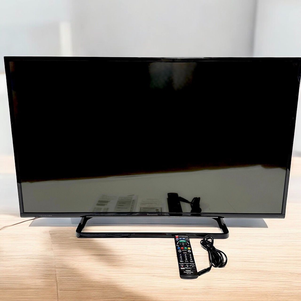 ☆送料無料 美品 Panasonic パナソニック TH-43D300 43V型 液晶
