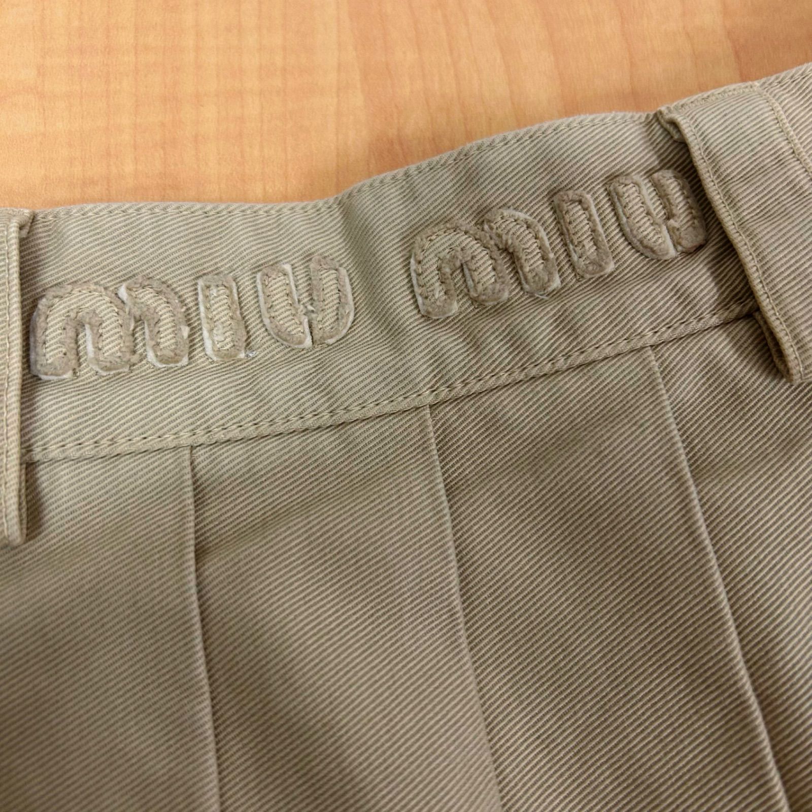 [MIUMIU] ミュウミュウ Gonna スカート ベージュ 18386489_39520458_1000.jpg