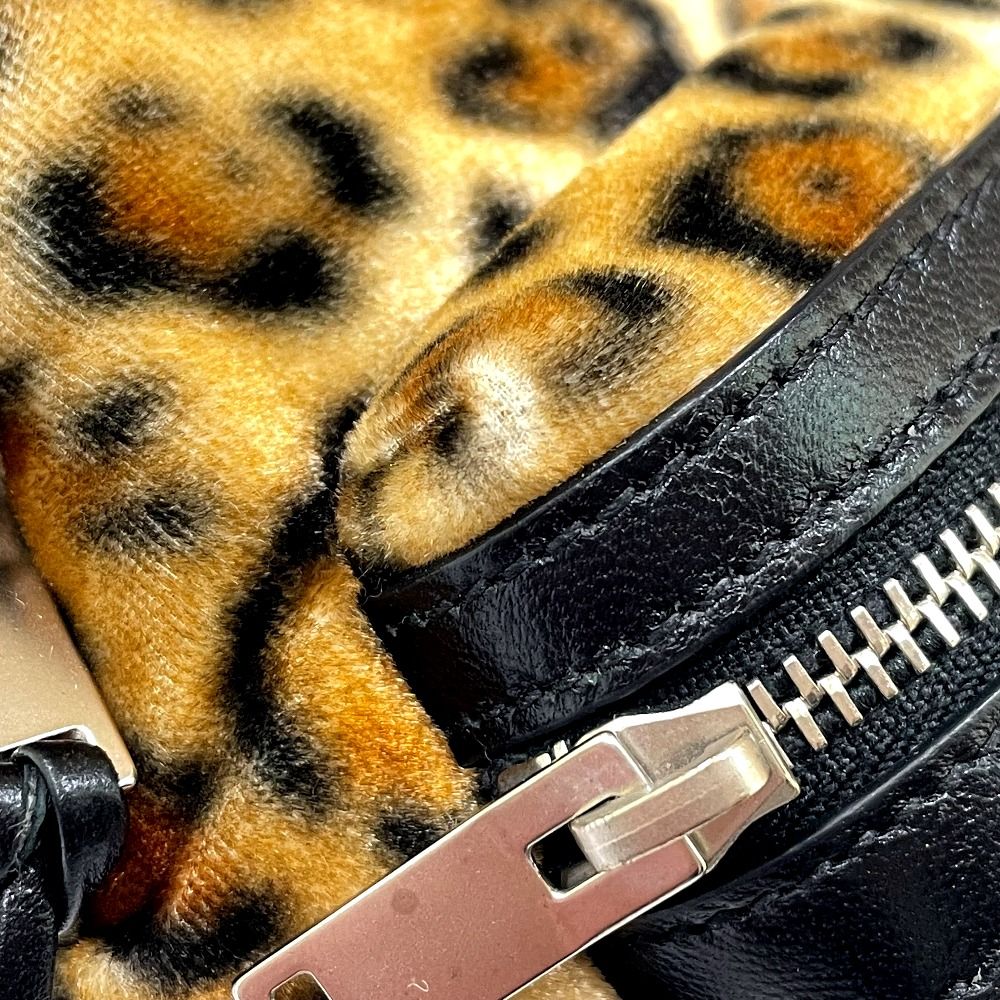 最終値下☆新品☆ SAINT LAURENT スカル ミニリュック　キーホルダー 最終値下☆新品☆ SAINT LAURENT スカル ミニリュック