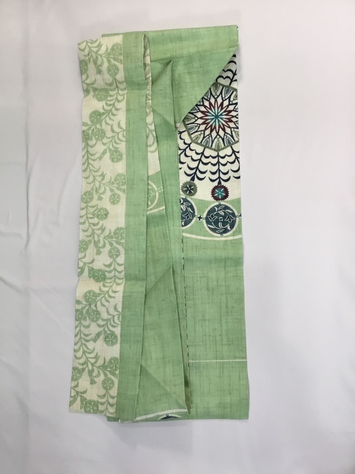 貴重品　重要無形文化財　本場久留米絣　中尾公子反物　長さ12m巾37.5cm 貴重品重要無形文化財本場久留米絣中尾公子反物長さ12m巾37.5cm