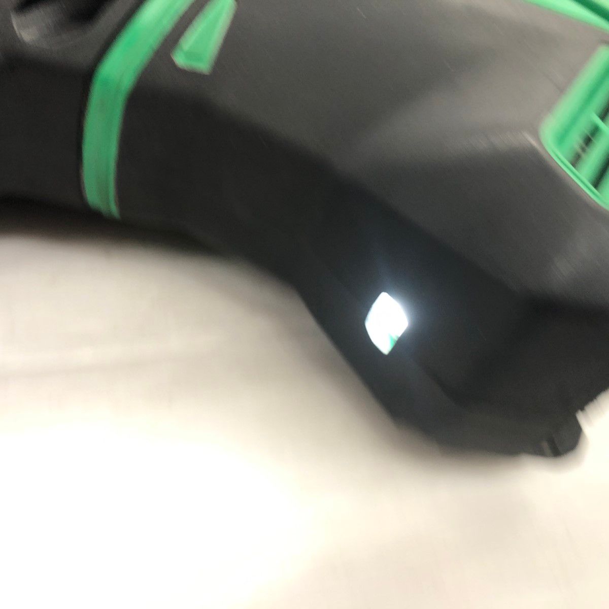 ДД HiKOKI ハイコーキ ハンマドリル 程度B 充電器 充電池2個 ケース付 コードレス式 36v J310979 DH 36DPA グリーン やや傷や汚れあり HRDEVELOPMENT_JP