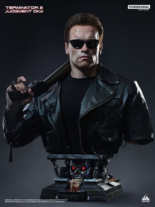 ターミネーター2 T-800とT-1000 2体まとめ販売 Amazon.co.jp: ターミネーター2 ネカ 1/4スケール 18インチ