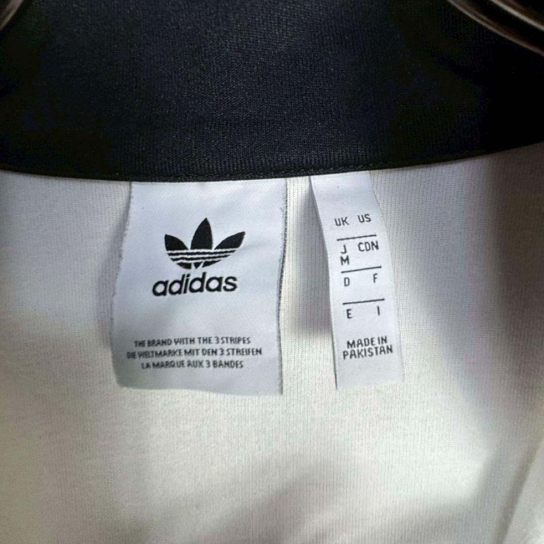 3本ライン ジャージ