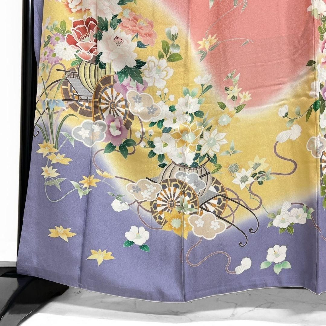 振袖 総絞り 花模様 紗綾形花地紋 薄ピンク 成人式 晴れの 着物