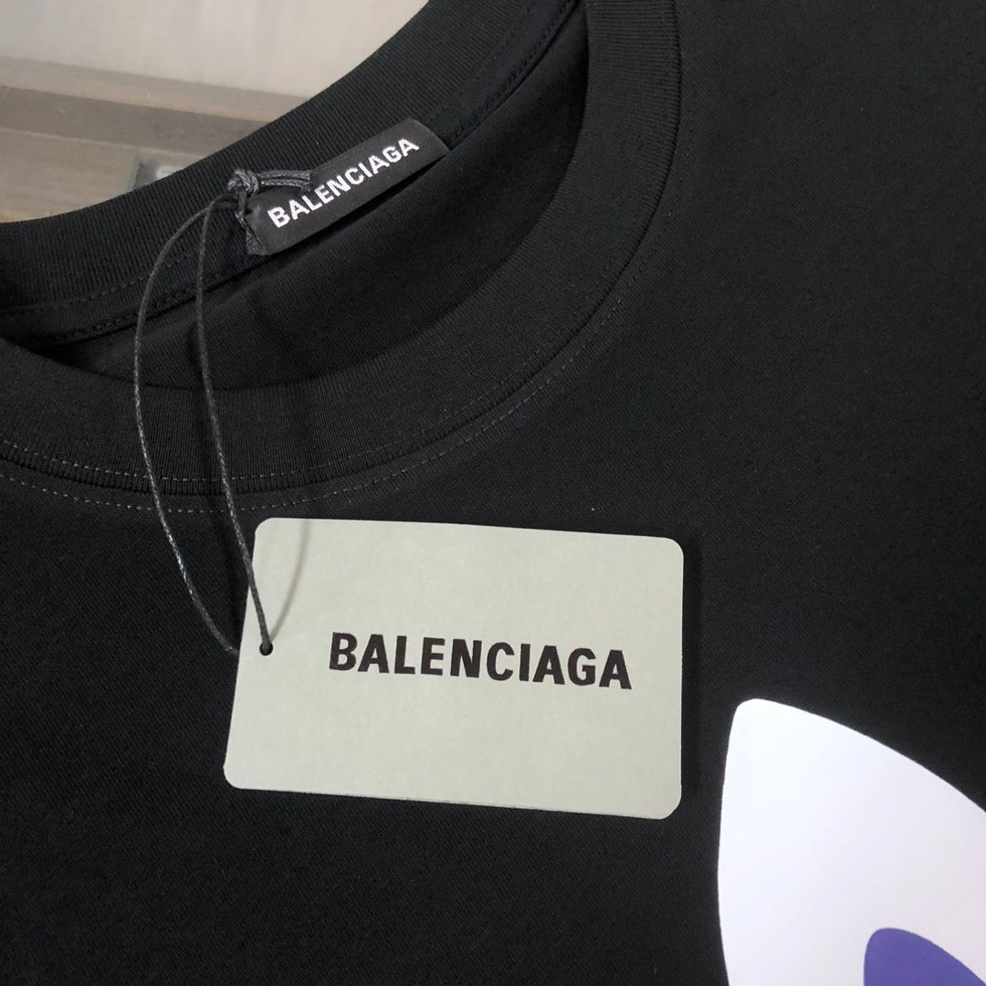 本日限定特価】BALENCIAGA 春夏 ロゴプリントTシャツ [本日特価