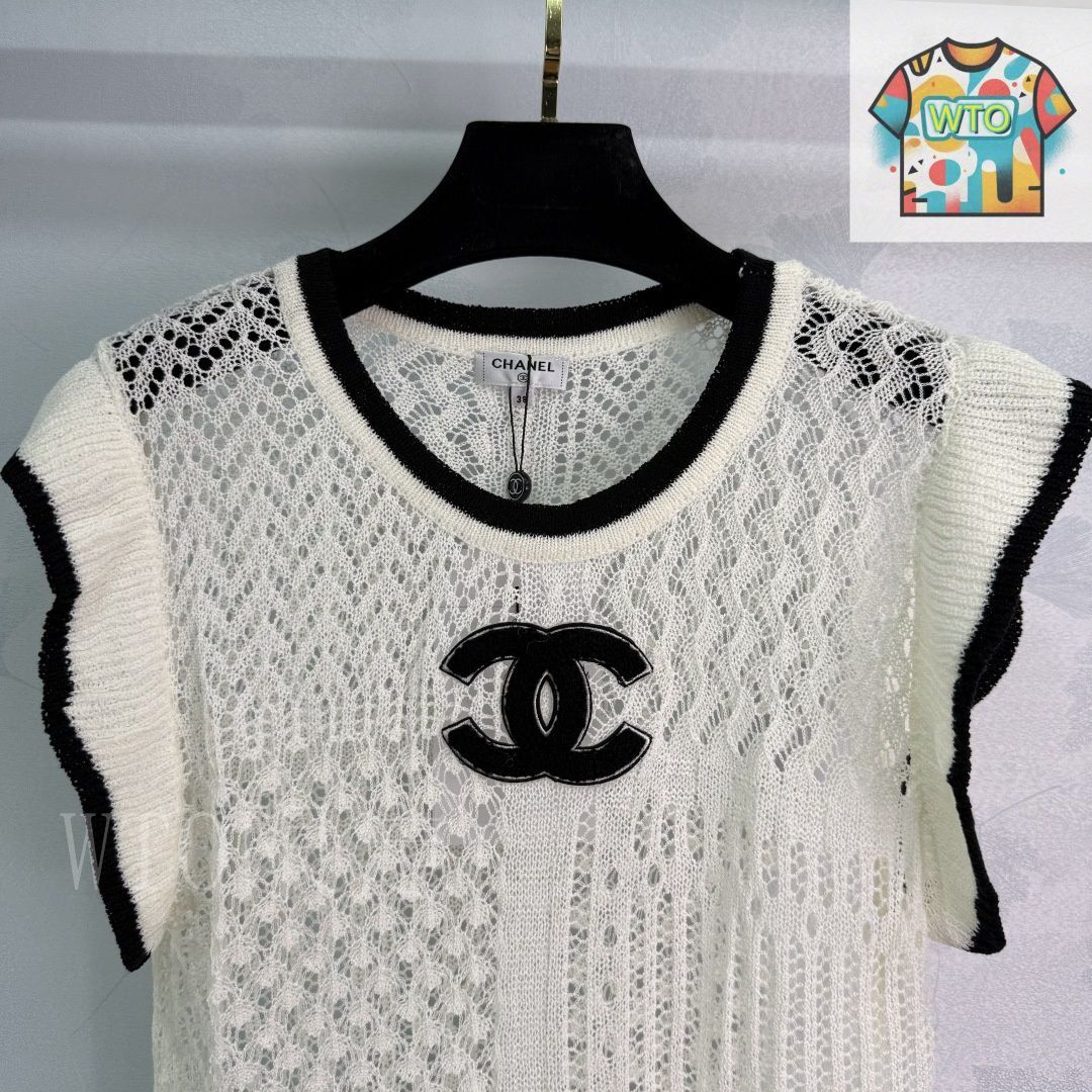 chanel ニットベスト 今日特価】CHANEL ダブル C ニットベスト - メルカリ