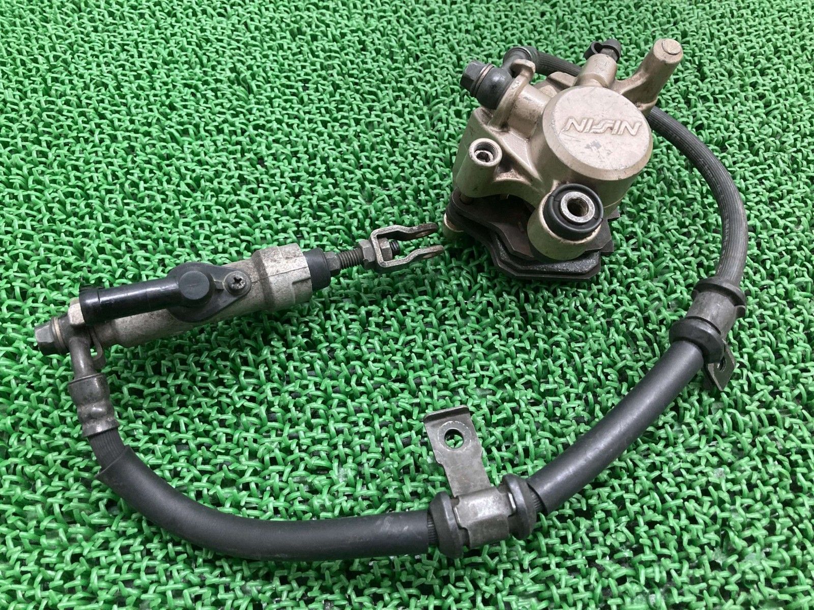 VT250スパーダ リアブレーキキャリパー ホンダ 純正 MC20 SPADA リアブレーキマスター 割れ欠け無し 品 品薄 Wh