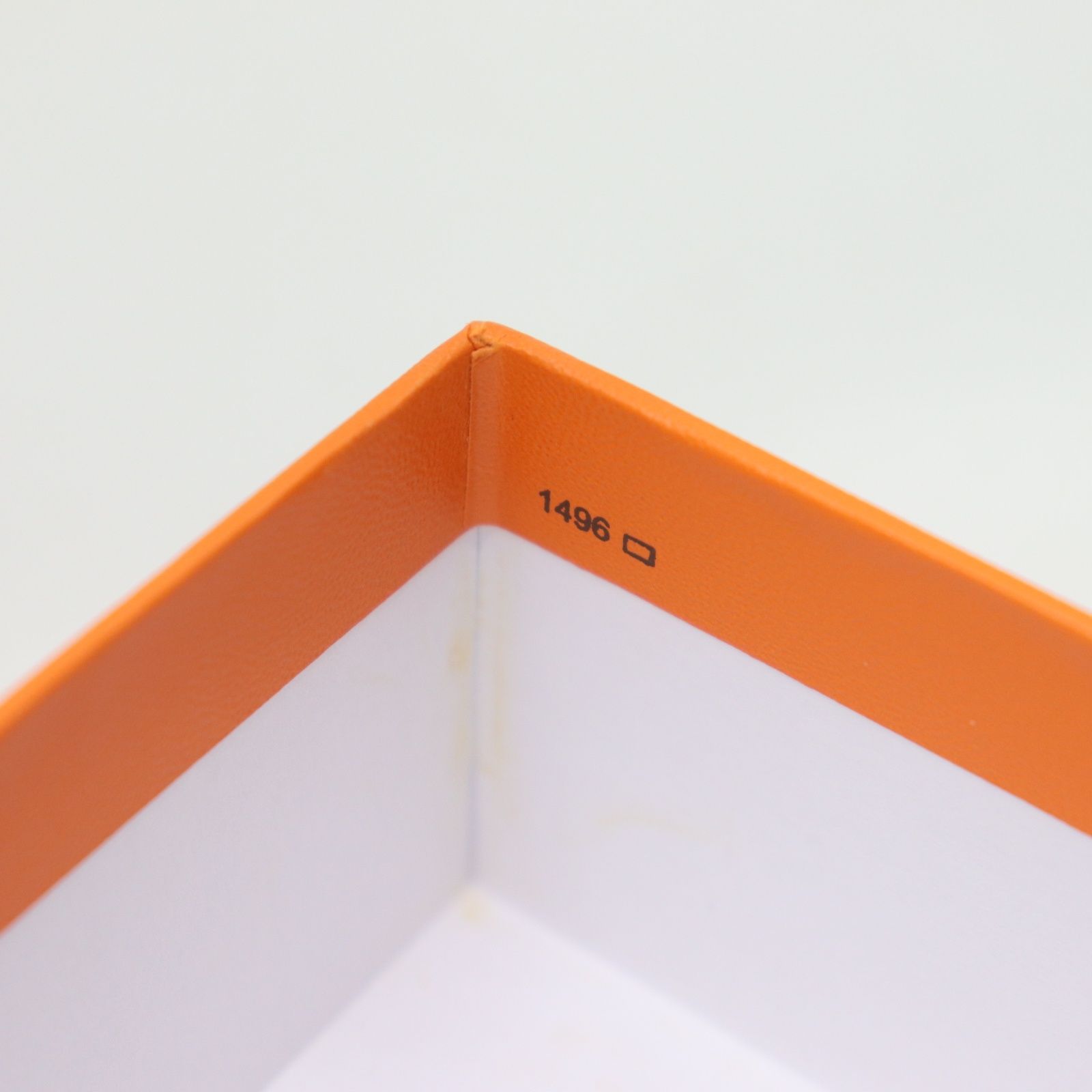 HERMES ケリー28 オレンジボックス 空箱 IT9D0ZX7ATYY HERMES エルメス ケリー28 空き箱 1496□ オレンジ