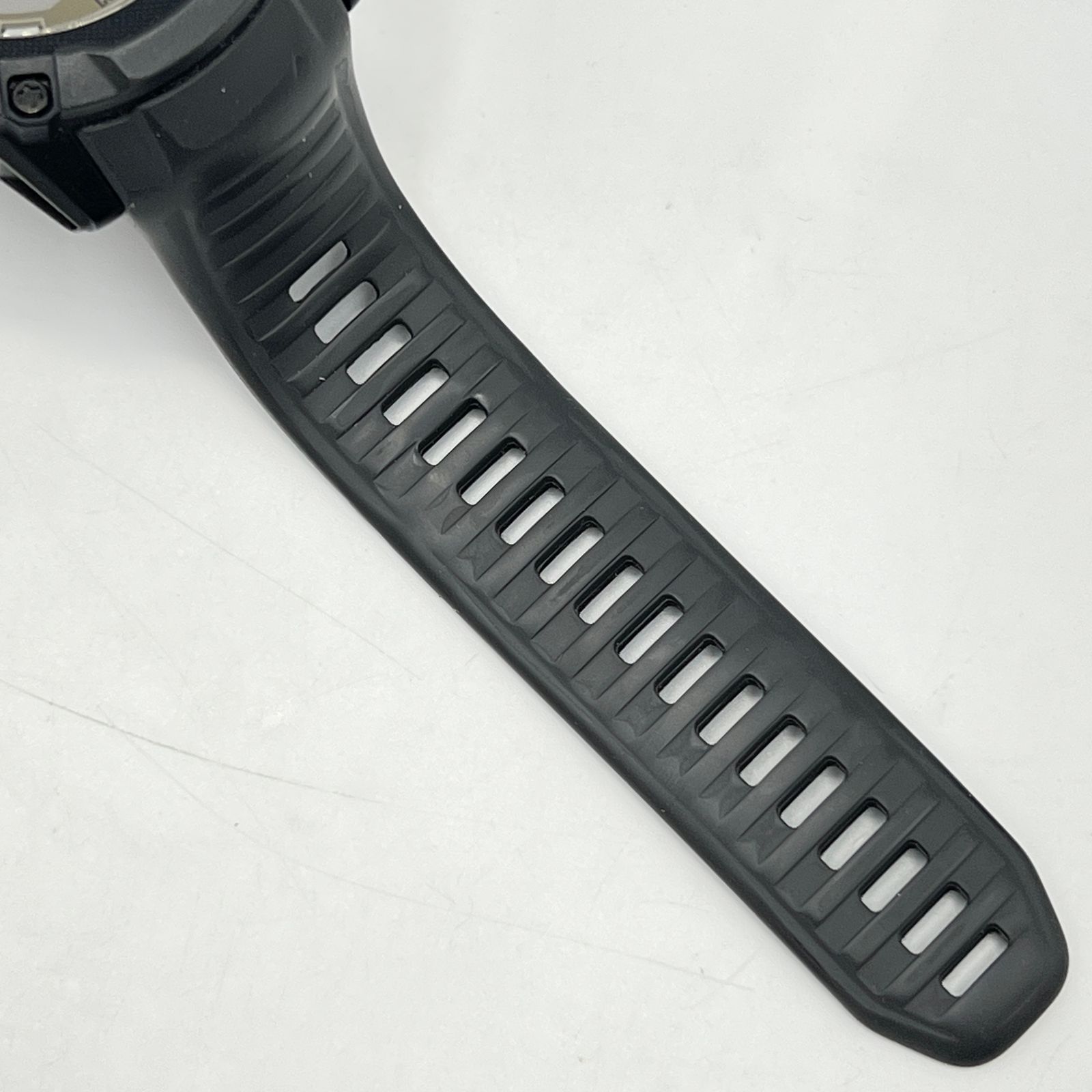 ガーミン インスティンクト