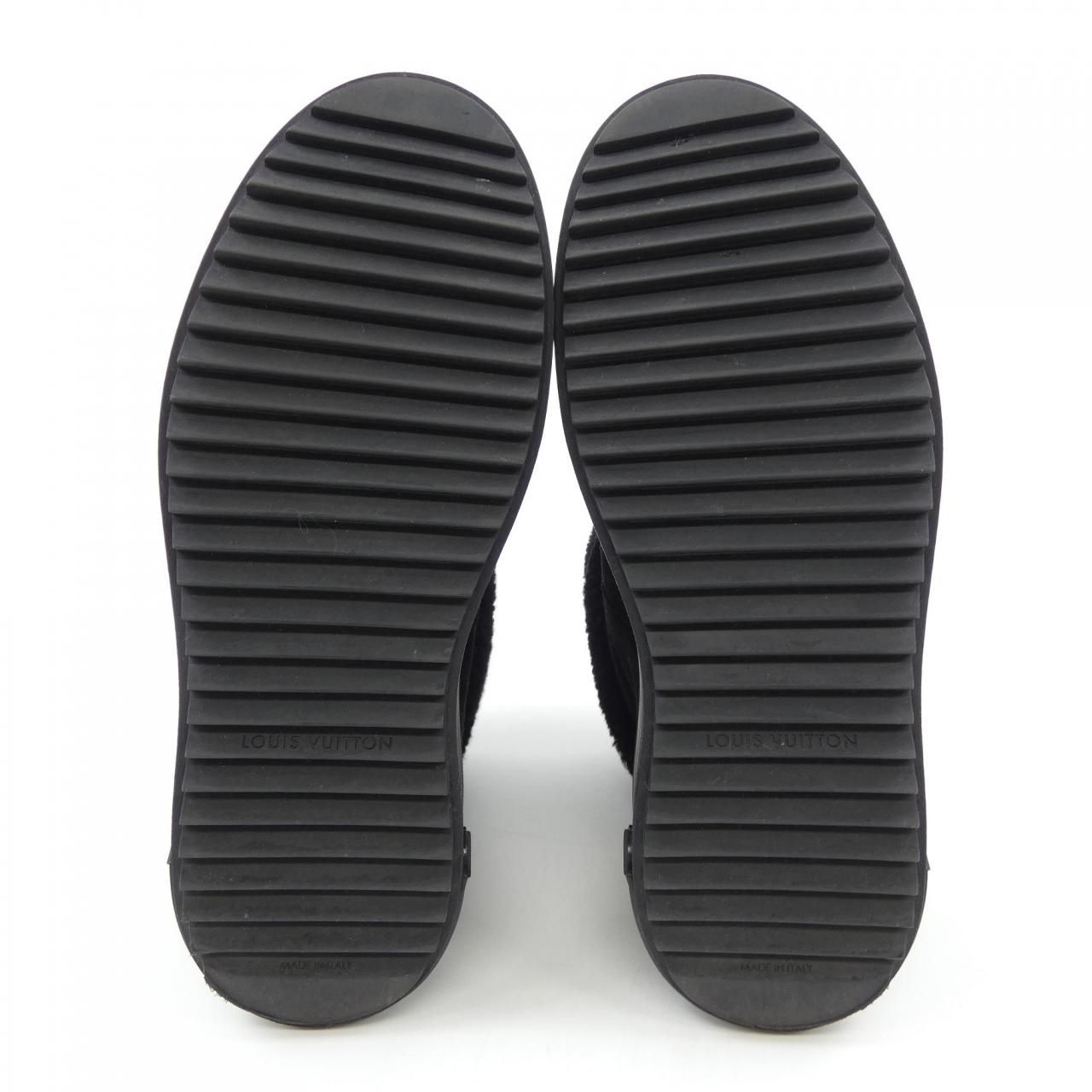 【激安大特価！】 ルイヴィトン LOUIS VUITTON ロゴ スエード スノードロップライン ブーツ 家庭的な