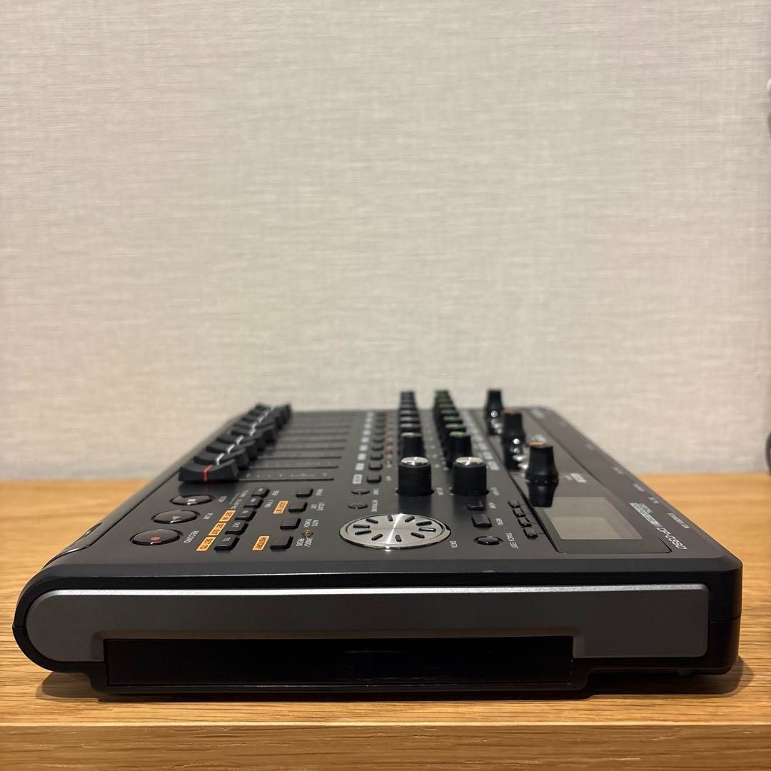 【にま様お取り置き】TASCAM DP-03SD マルチトラックレコーダー DP-03 | 8トラック SD/SDHC MTR、CD-R/RWドライブ搭載 | TASCAM