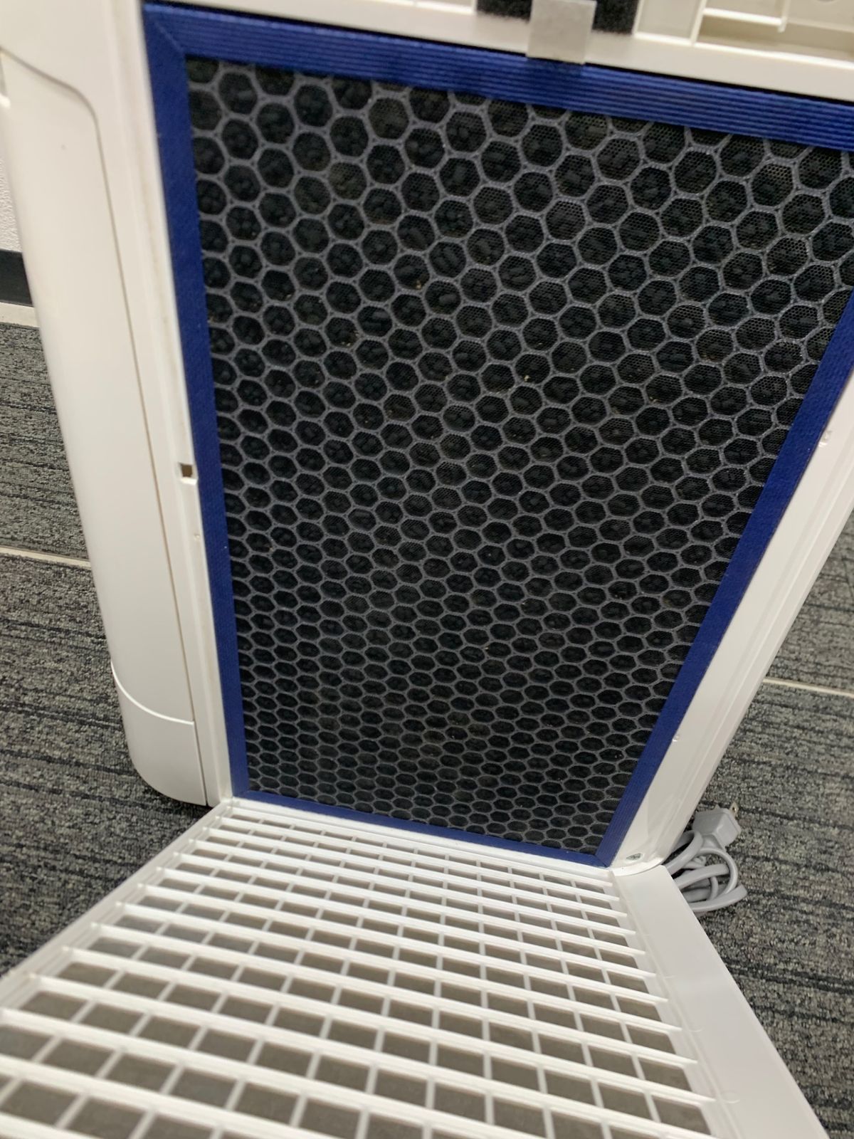 SHARP KC-H50-W 空気清浄機 ホワイト 2019年製 SHARP KC-H50-W 加湿空気清浄機 ホワイト系（空清〜23畳 加湿