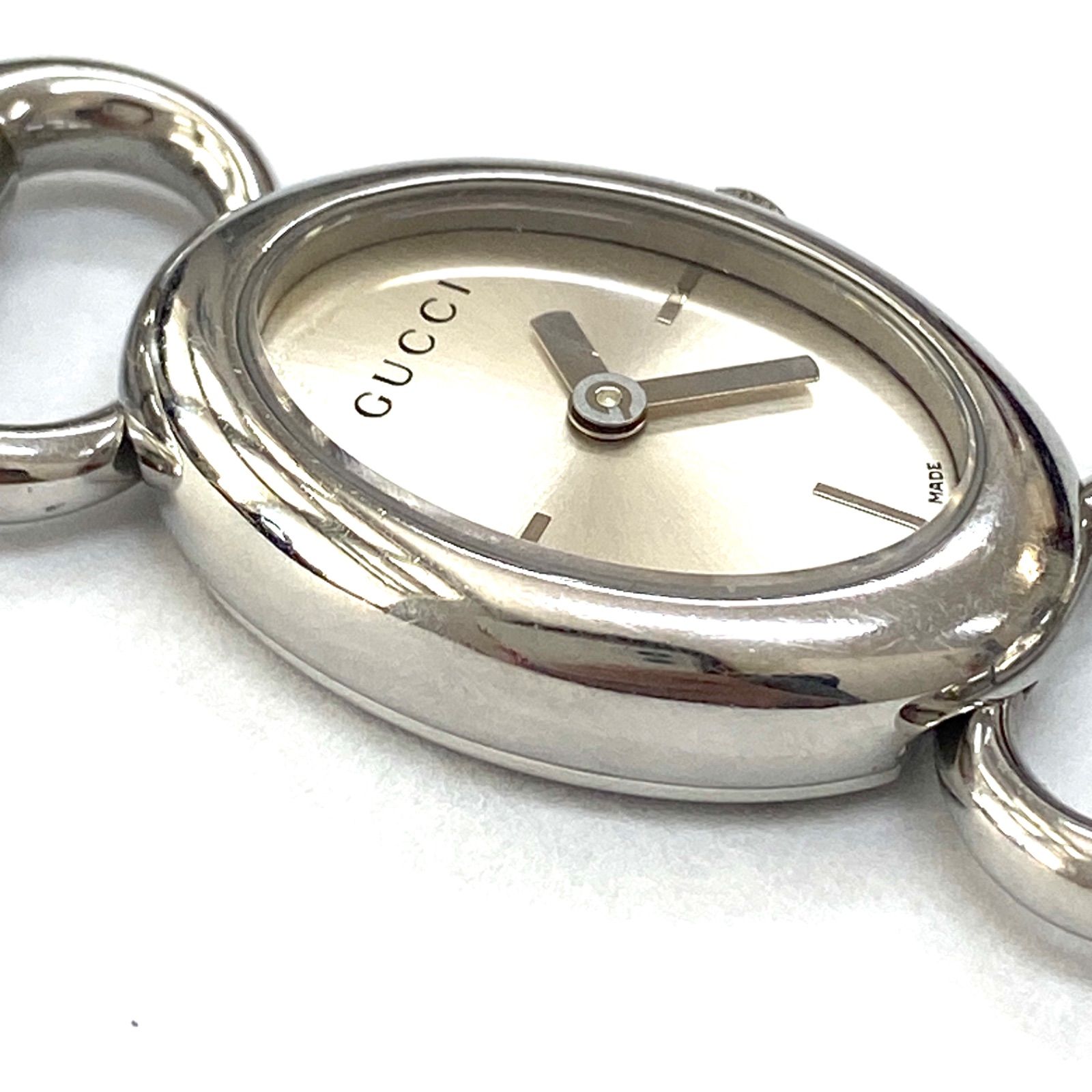 GUCCI グッチ 118 ブレスウォッチ クォーツ式腕時計 レディース GUCCI グッチ 118 ブレスウォッチ クォーツ式腕時計 レディース