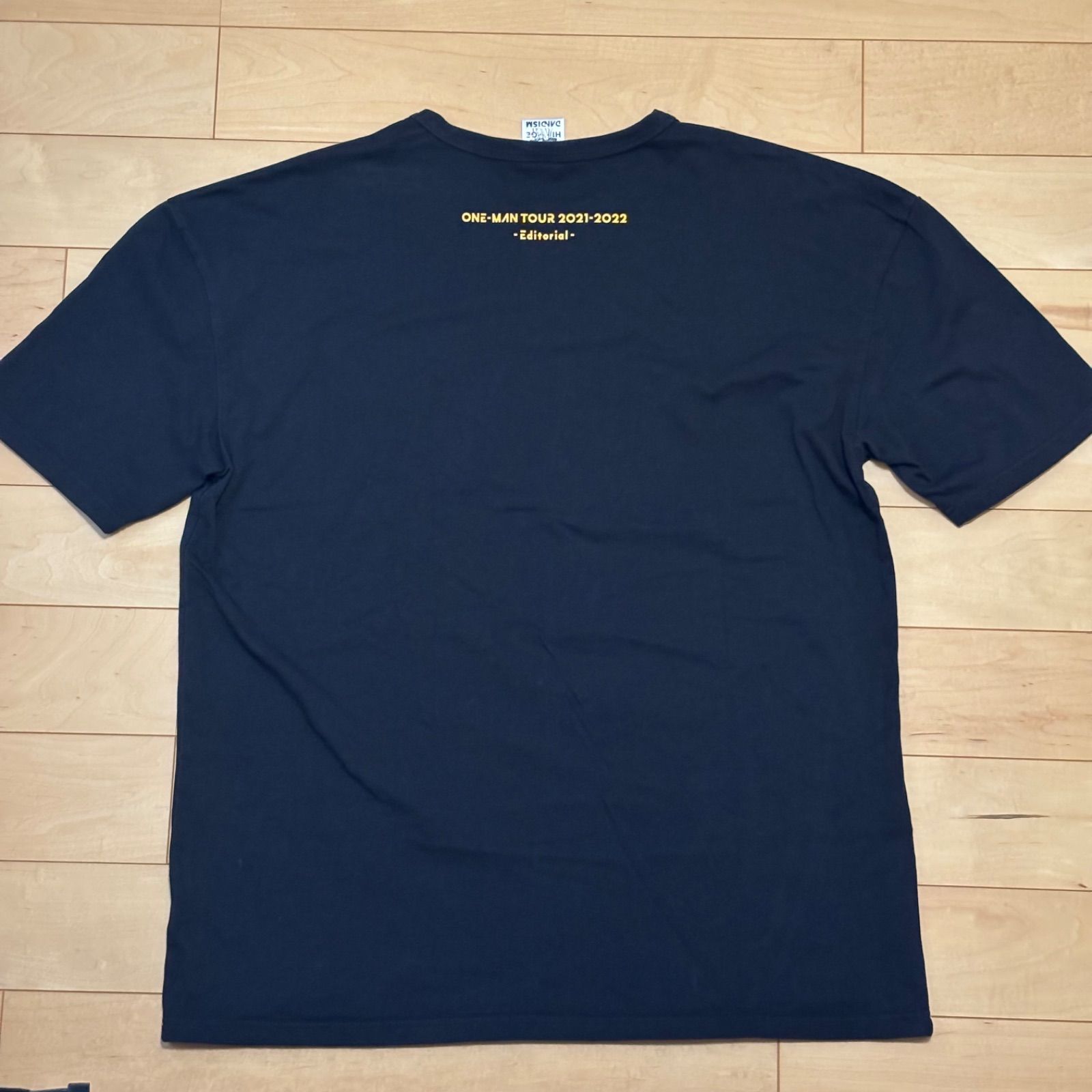Official髭男dism Tシャツ　サイズM デカロゴ　バンドT 希少　古着 50％ Tシャツ（ビンテージ加工） – Official髭男dism ONLINE STORE