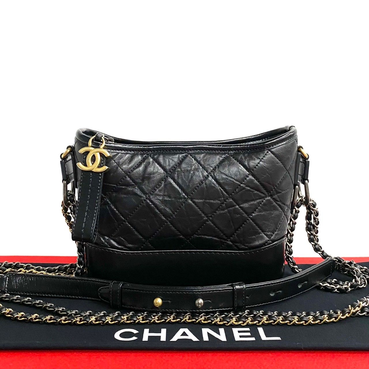 ほぼ未使用 カード シール有 27番台 CHANEL シャネル ガブリエル ラムスキン チェーン ショルダーバッグ ポシェット ブラック 07893  - メルカリ