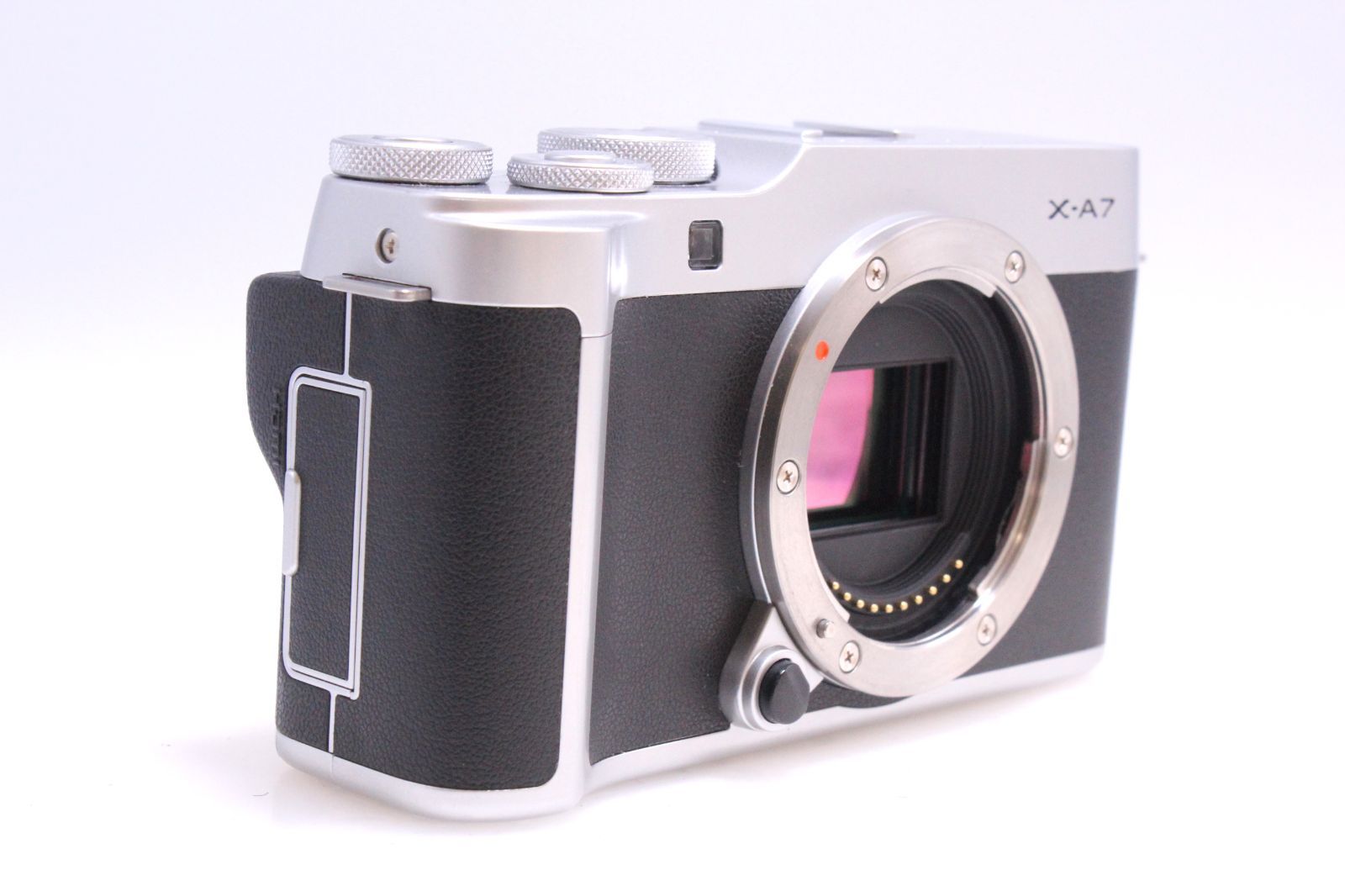 FUJIFILM X-A7 シルバー silver ボディ