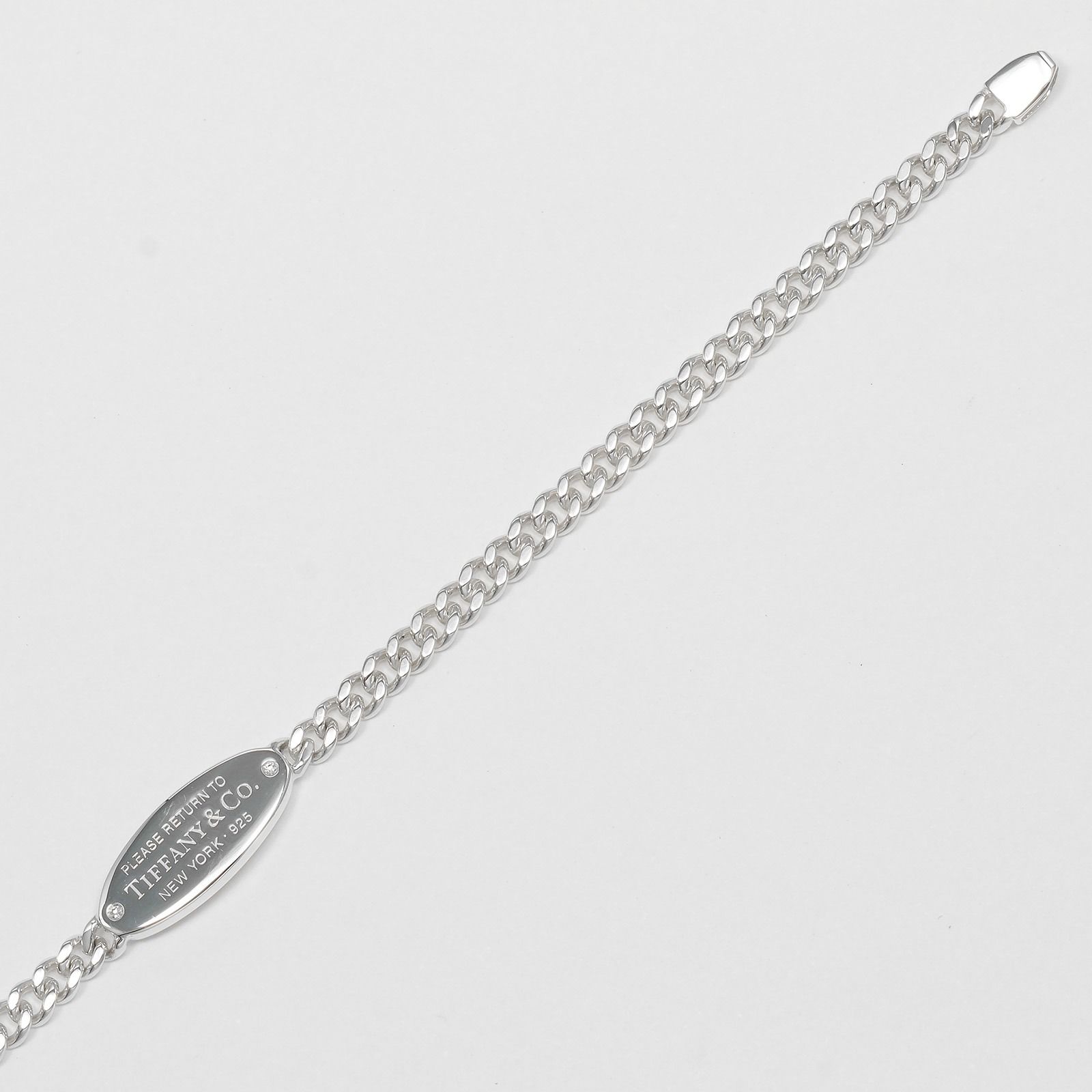 ティファニー リターントゥ オーバルタグ ブレスレット ダイヤモンド ティファニー リターントゥ オーバルタグ ブレスレット ダイヤモンド