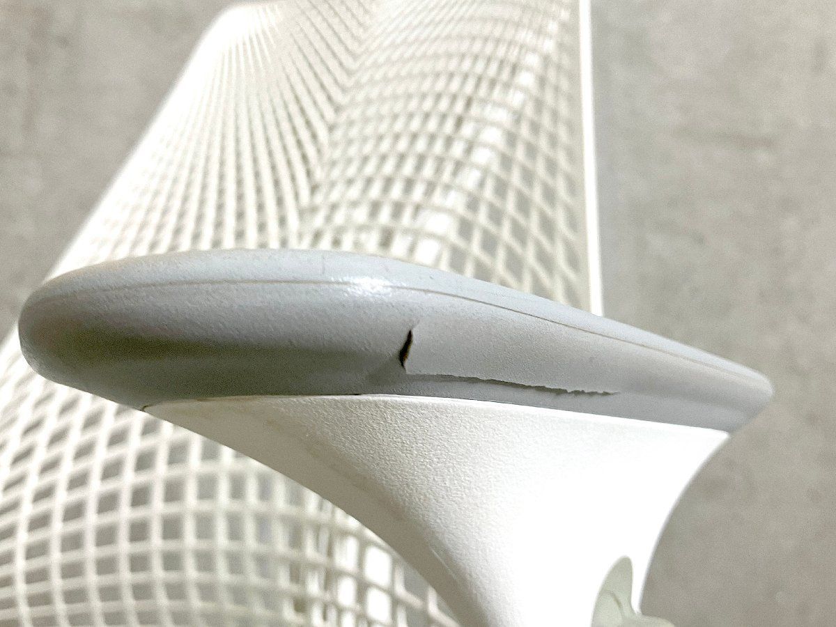 前傾機能付き フェザーグレー