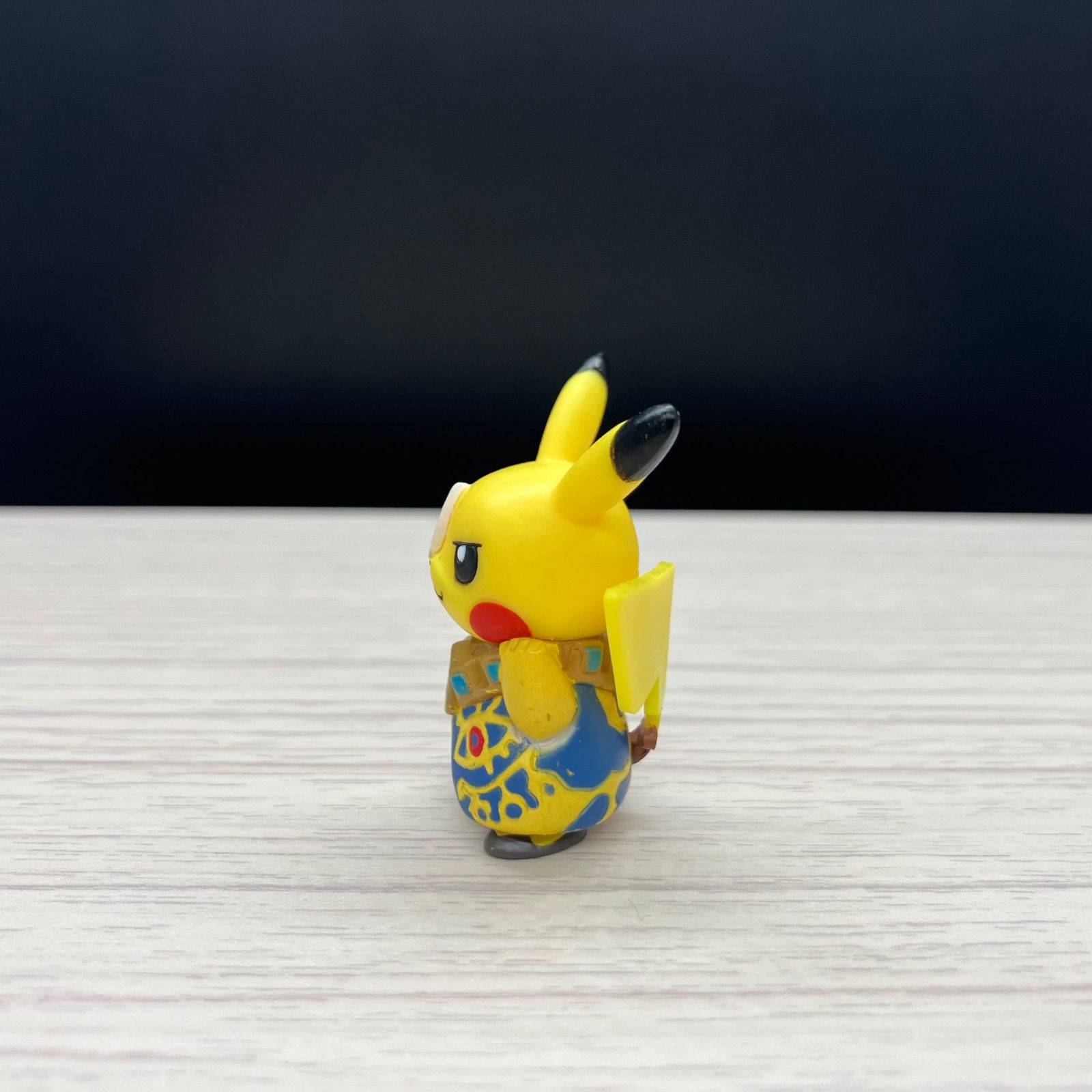 ポケモンセンター ピカチュウ ボスごっこ ガチャ フィギュア ポケモンセンター ピカチュウ ボスごっこ だんいんごっこ ガチャ