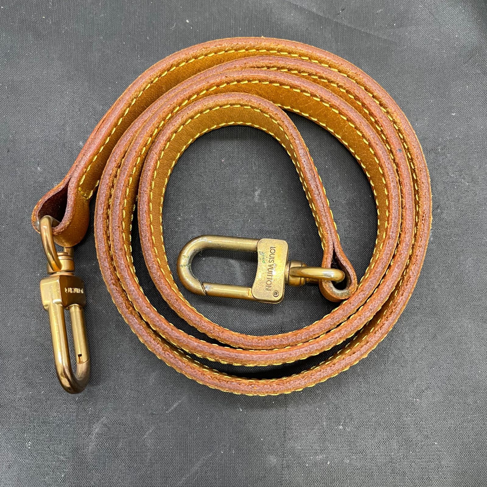 ルイヴィトン ストラップ ヌメ革 B25101942