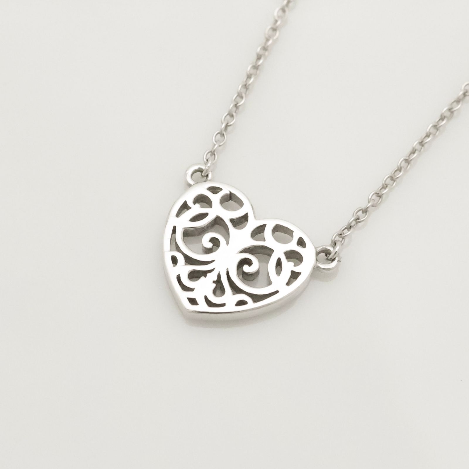 ティファニー エンチャント ハート ネックレス AG925 美品】ティファニー TIFFANY&Co. エンチャント ハート ネックレス