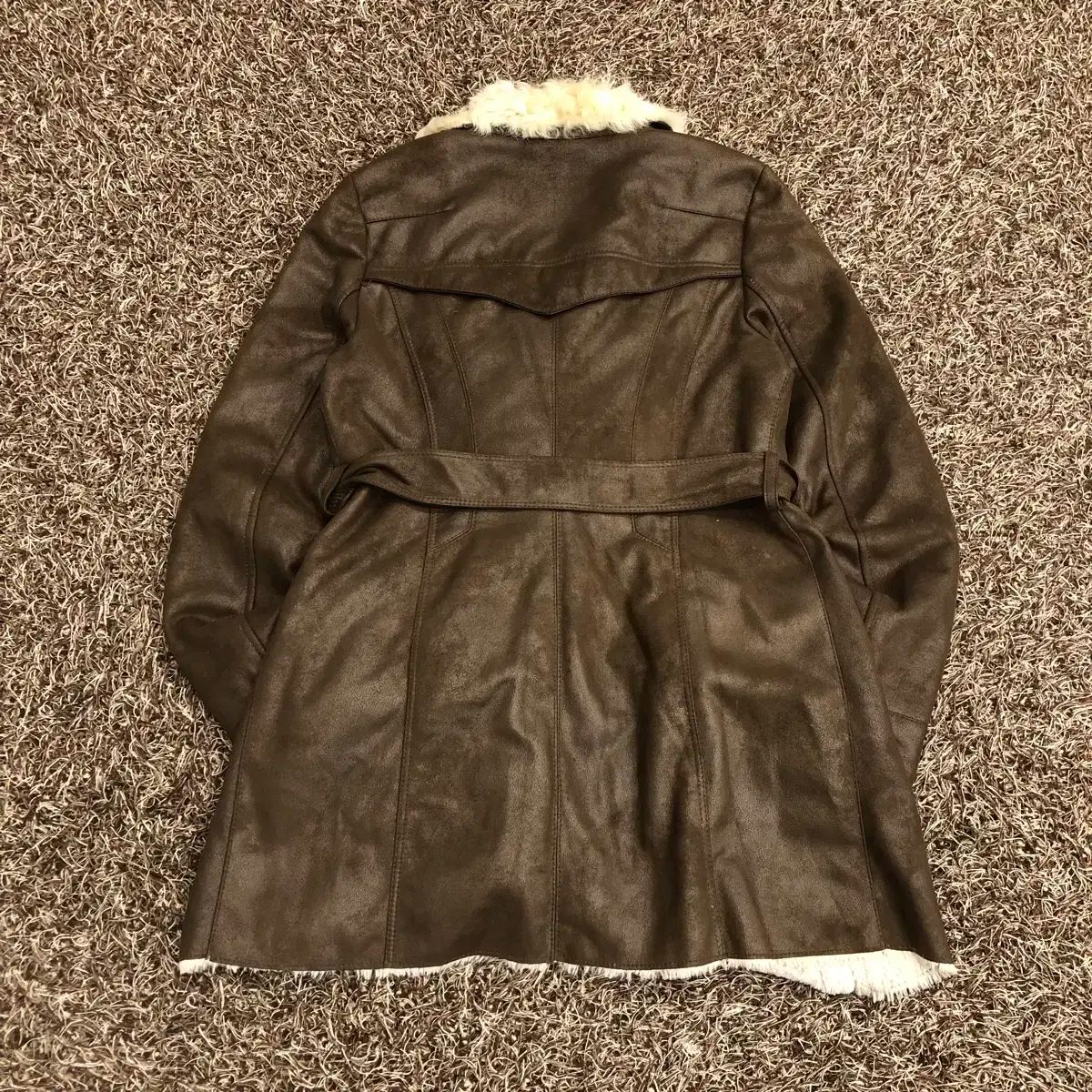 詳細な 88 ADSUM ボアフリース ファー ムートン ジャケット