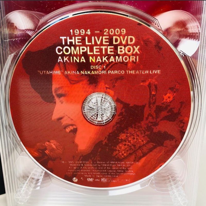 DVD BOX】中森明菜 1994-2009 THE LIVE DVD COMPLETE BOX〈7枚組〉スローモーション/ミ・アモーレ/飾りじゃないのよ涙は/セカンド・ラブ/難破船/少女A/DESIRE  - メルカリ