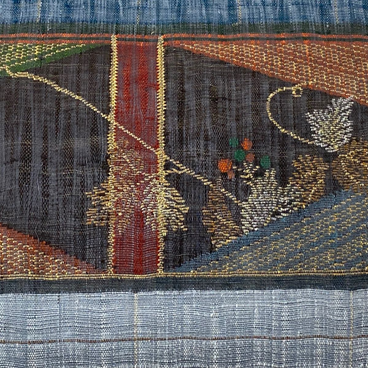 袋帯 美品 逸品 渡文 落款 夏帯 葉と実 縞 金銀糸 青灰色 お太鼓