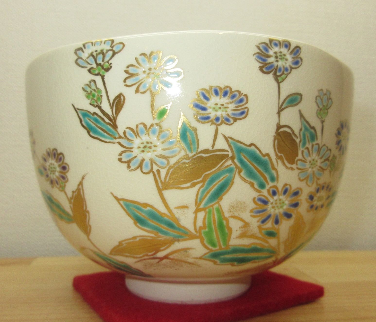 送料込【逢絢亭・新品】茶道具 茶碗 京焼 仁清 都忘れの図 文月和香 共箱入り 逢絢亭・新品】茶道具 茶碗 京焼 仁清 都忘れの図 文月和香 共