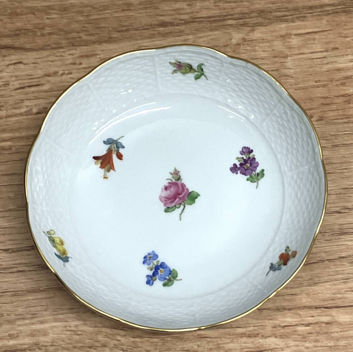 カップ＆ソーサー