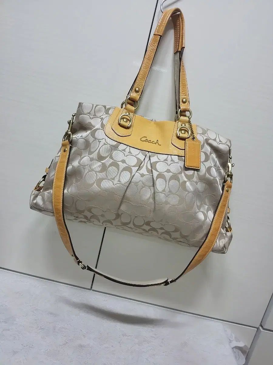 COACH コーチ