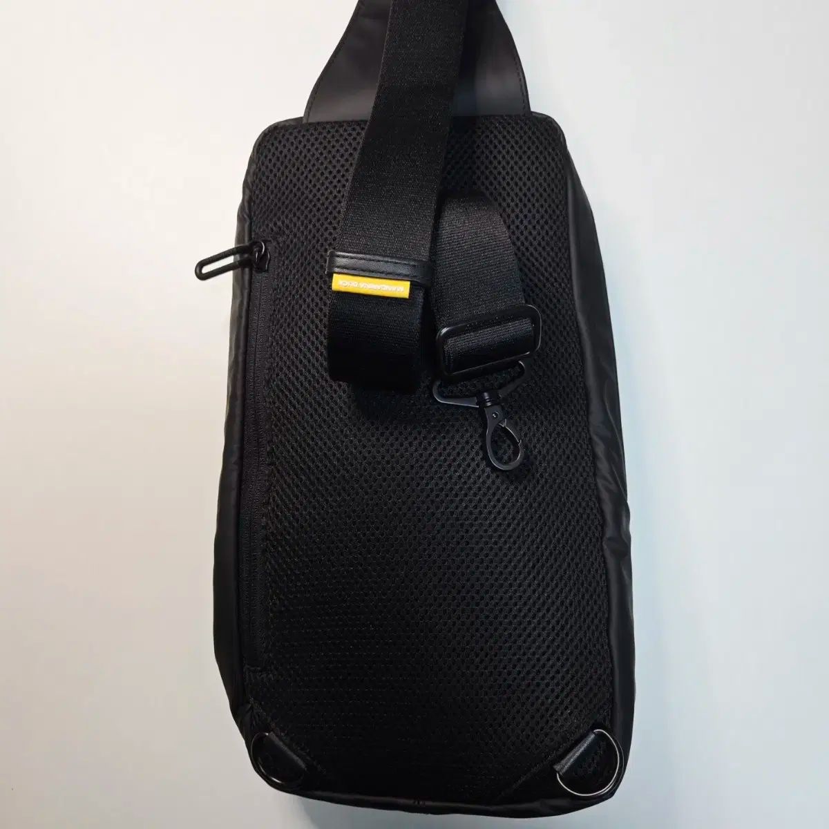 MANDARINA DUCK マンダリナダック スリングバッグ クロスバッグ サイドバッグ