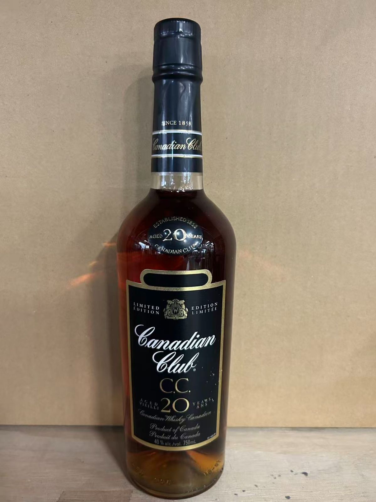 カナディアンクラブ 20年 デキャンタボトル 武蔵屋通販 | カナディアン