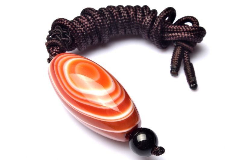 1点物】チベット産 赤天眼石 34x16mm 天珠手編み ネックレス