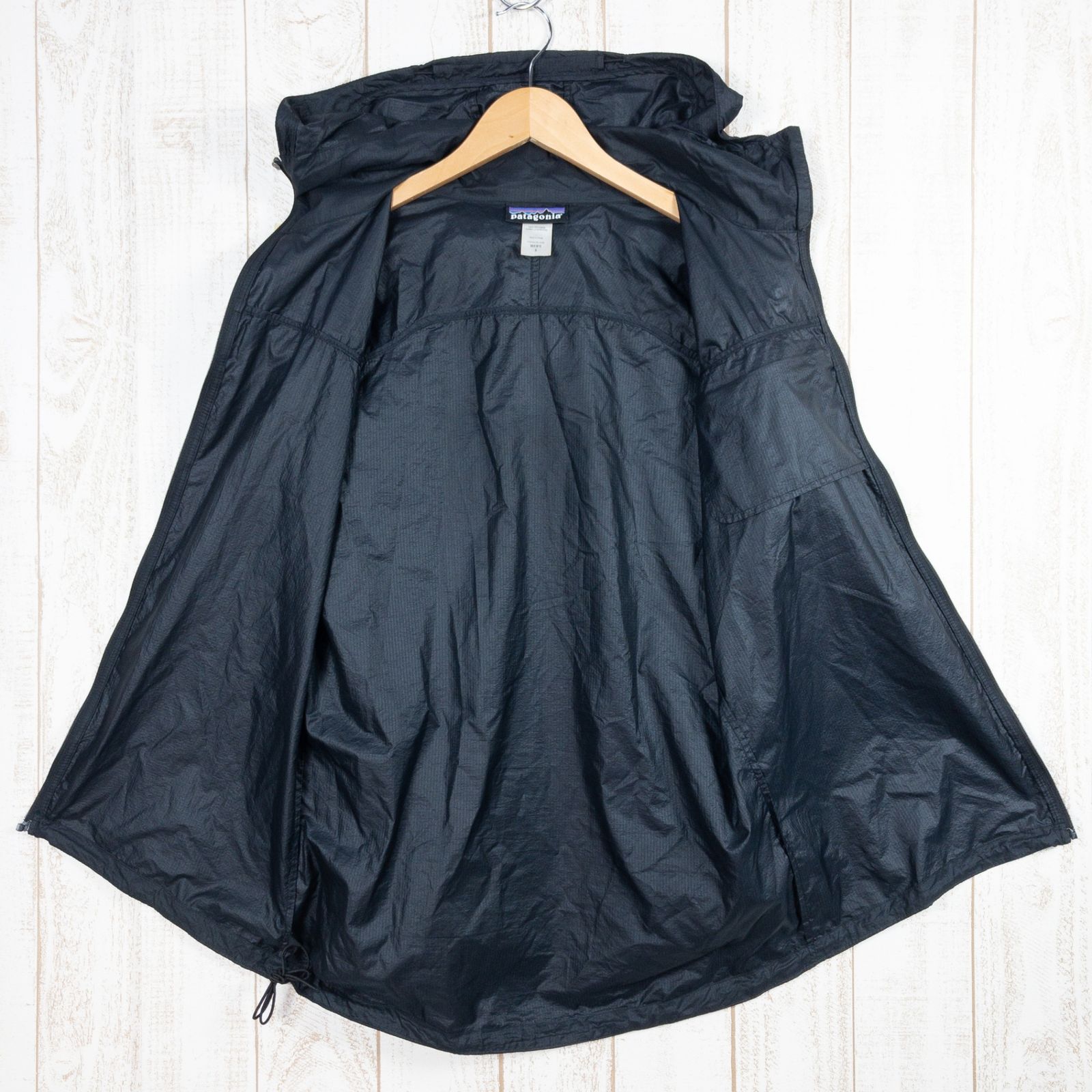新しいスタイル Houdini ジャケット フーディニ ) パタゴニア ( Patagonia ブラック系】 S Men's Jacket メルカリ - Black | ブラック コンパクト 軽量 防風機能 Men's International  24017 ナイロン ジャケット・アウター