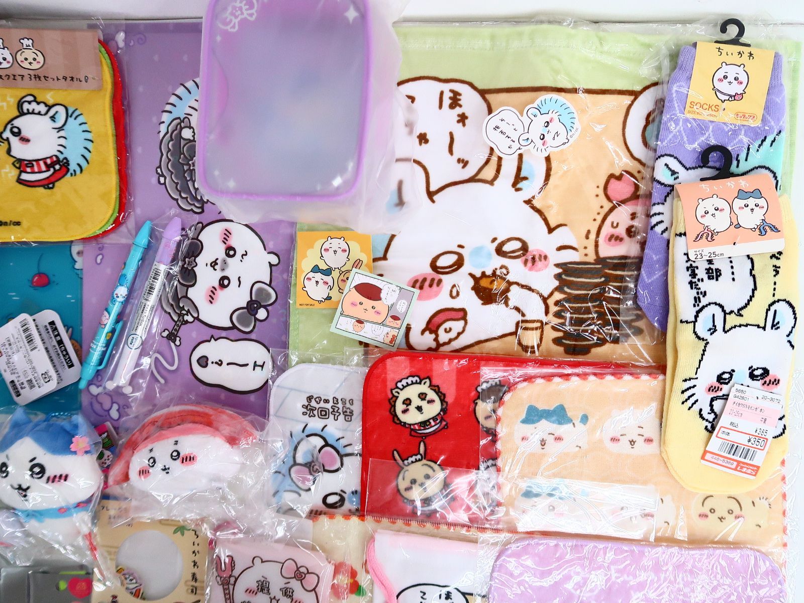 ちいかわ　グッズセット　まとめて　大量　モモンガ多め 約50点 ちいかわ グッズ まとめ モモンガ多め - メルカリ