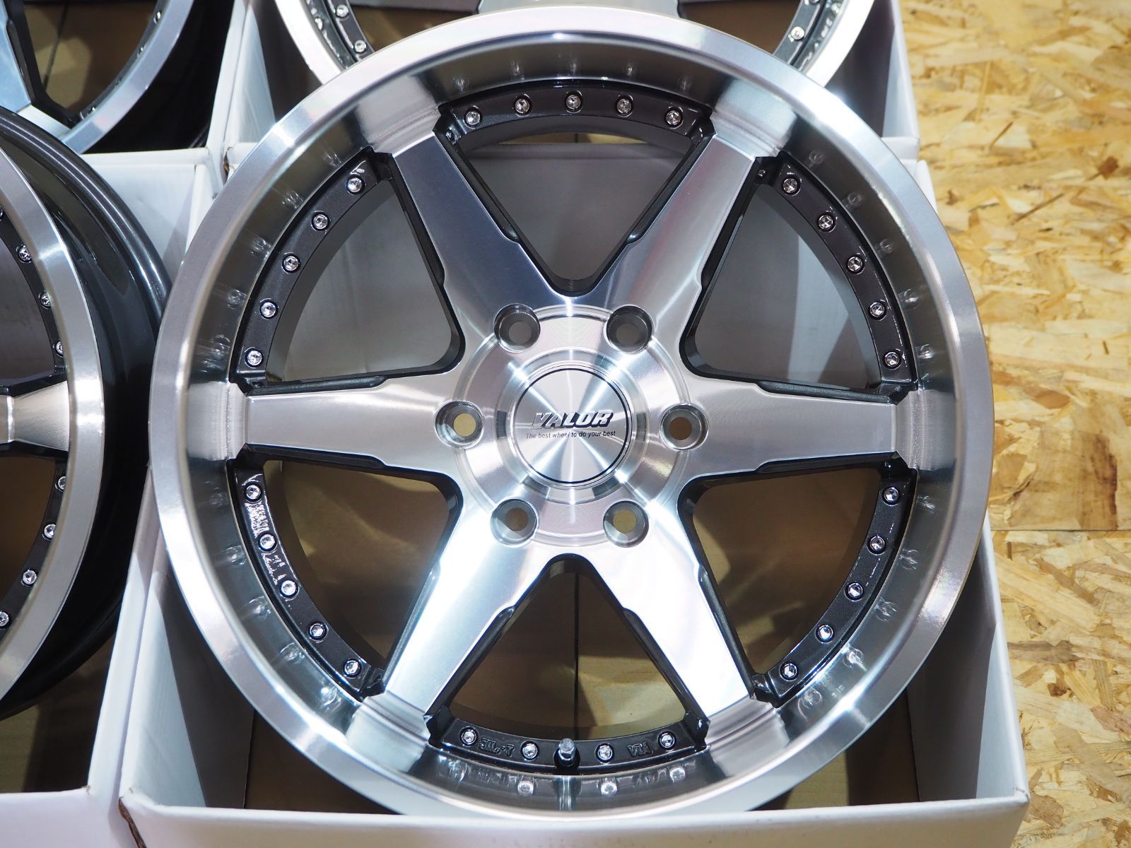 18inch 9.0J