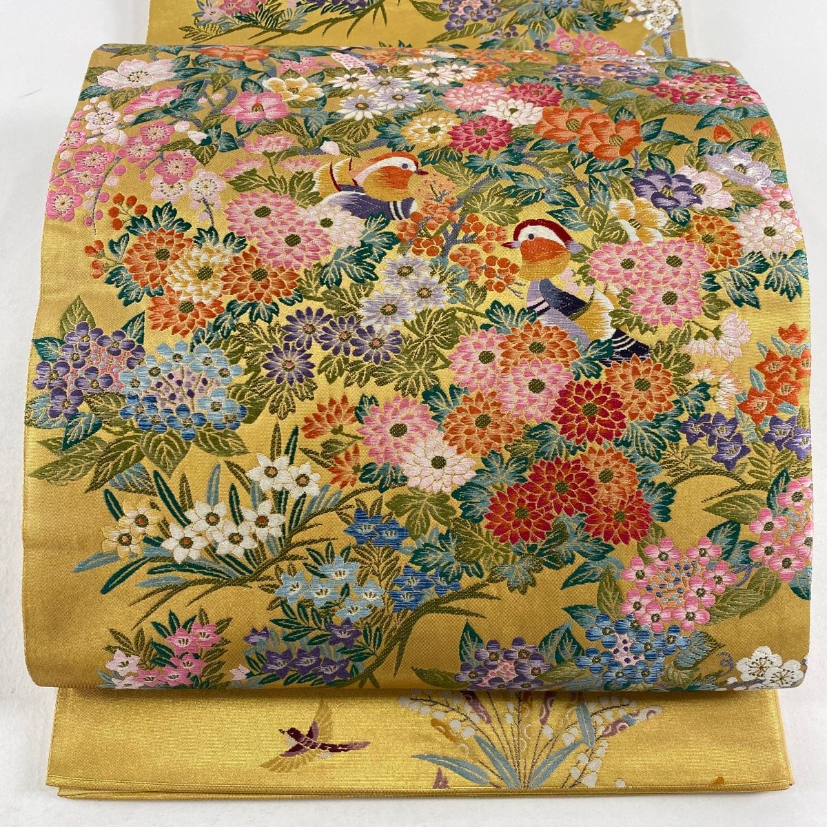 袋帯 名品 花鳥明美寿苑 本うるし本銀箔 唐織 金色 六通 正絹