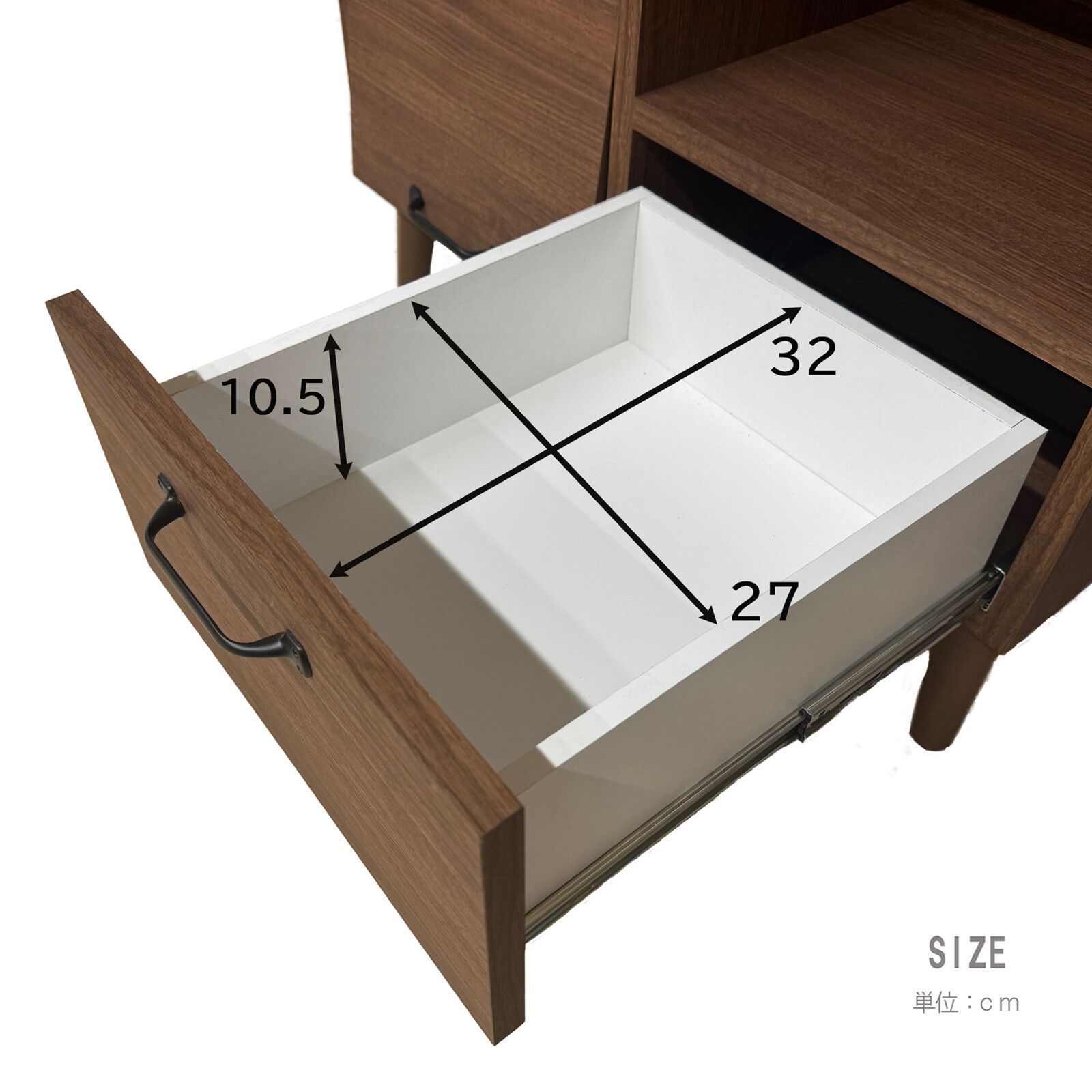 脚付き キャビネット