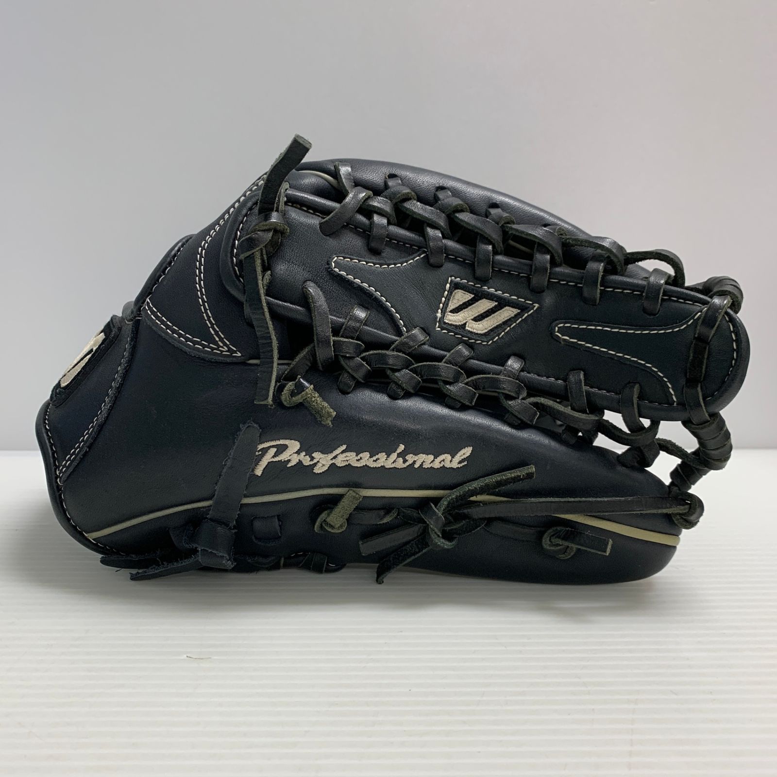 ミズノ MIZUNO プロフェッショナル 軟式 大人 一般 内野手用 グローブ グラブ 右投げ 2GN31127 品 野球 6358