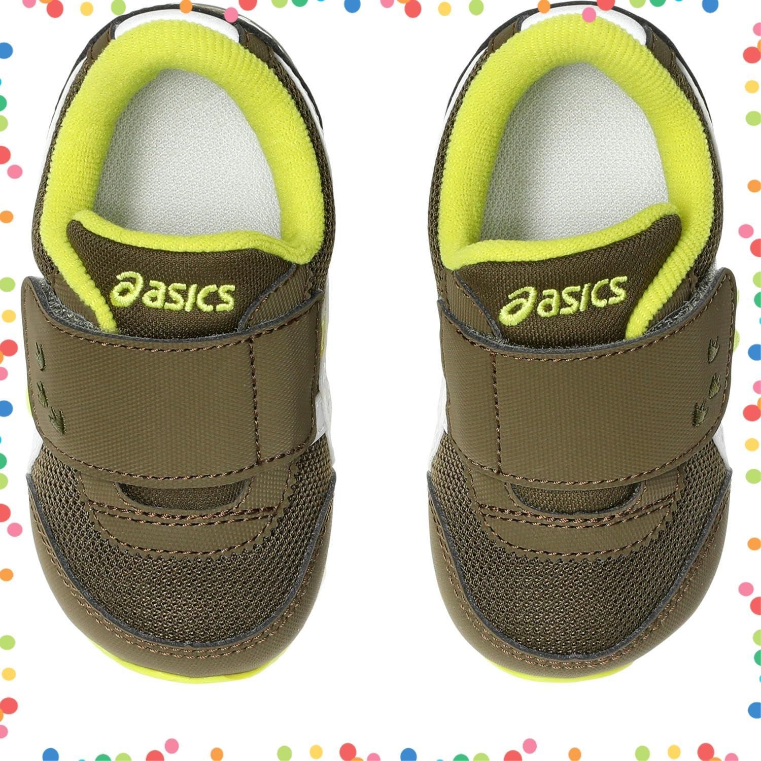 ベビーシューズ