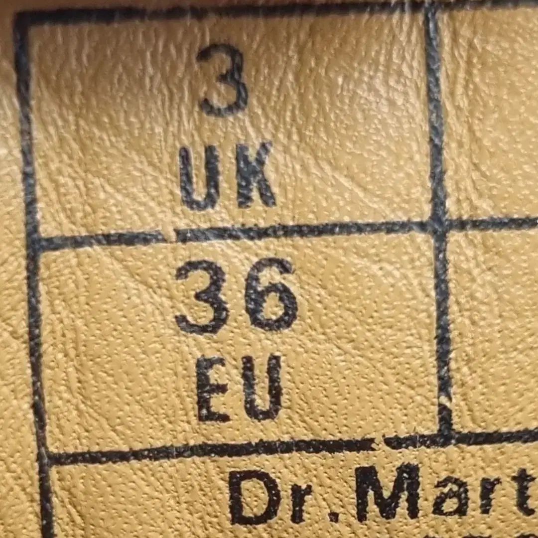 DR.