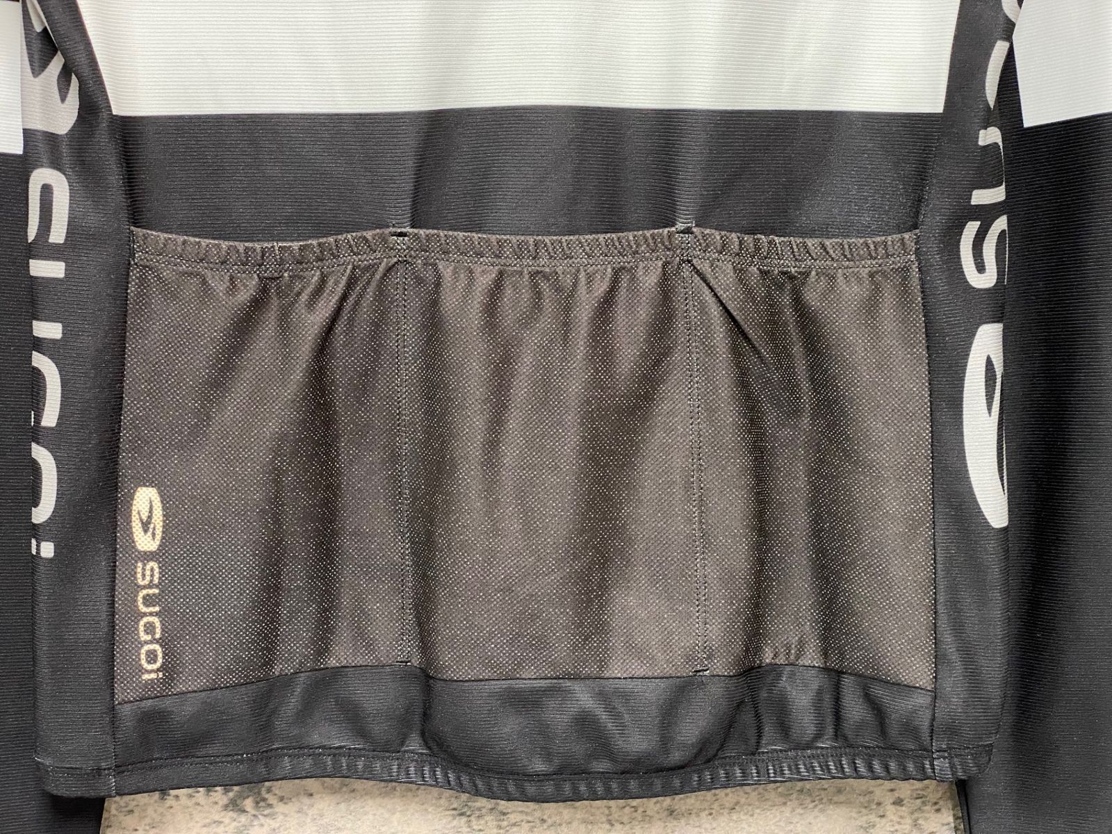 JC541 スゴイ SUGOi 長袖 サイクルジャージ 黒赤 M 裏起毛 ※スレ