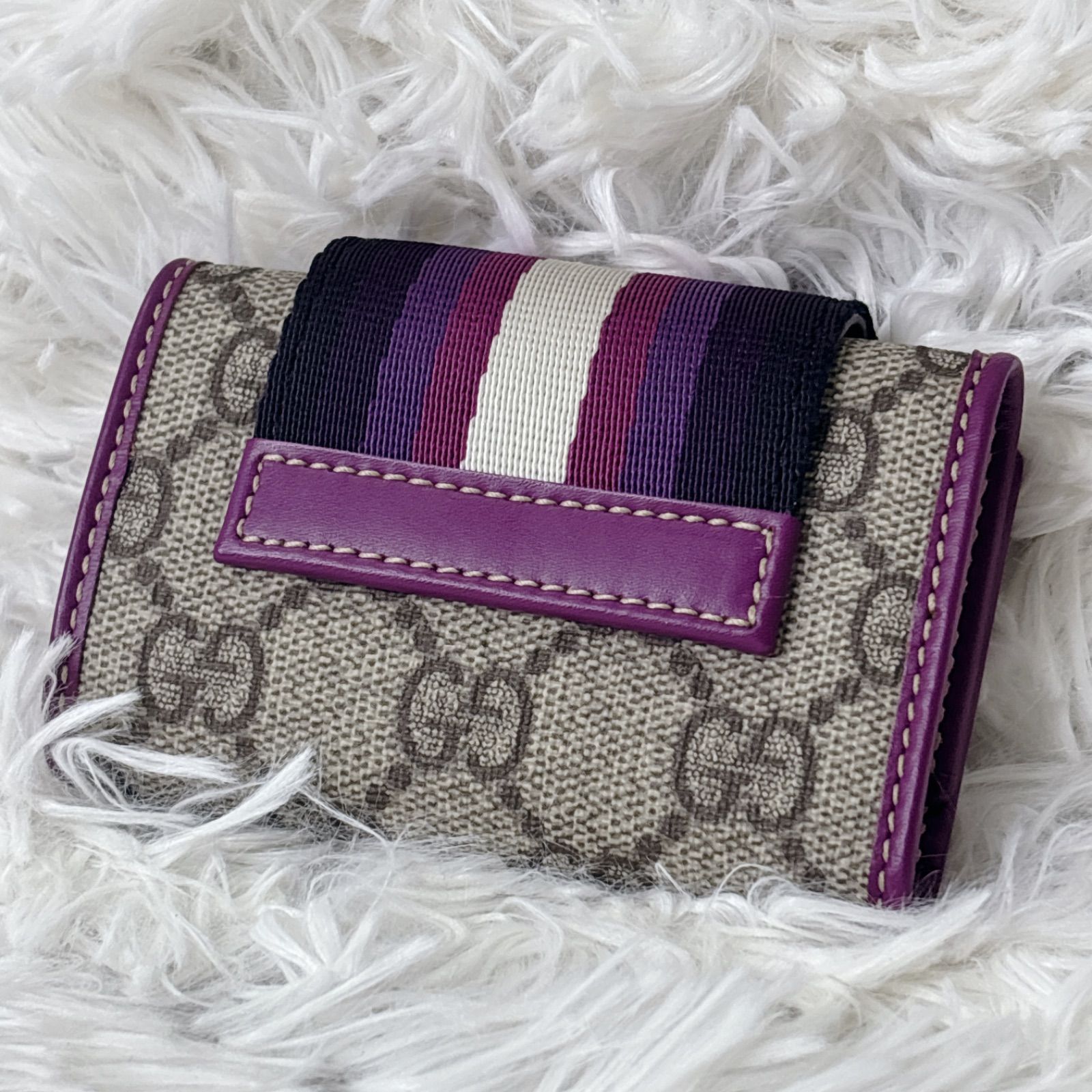 新品　希少　GUCCI ストライプデザイン キーケース 新品 希少 GUCCI ストライプデザイン キーケース - メルカリ