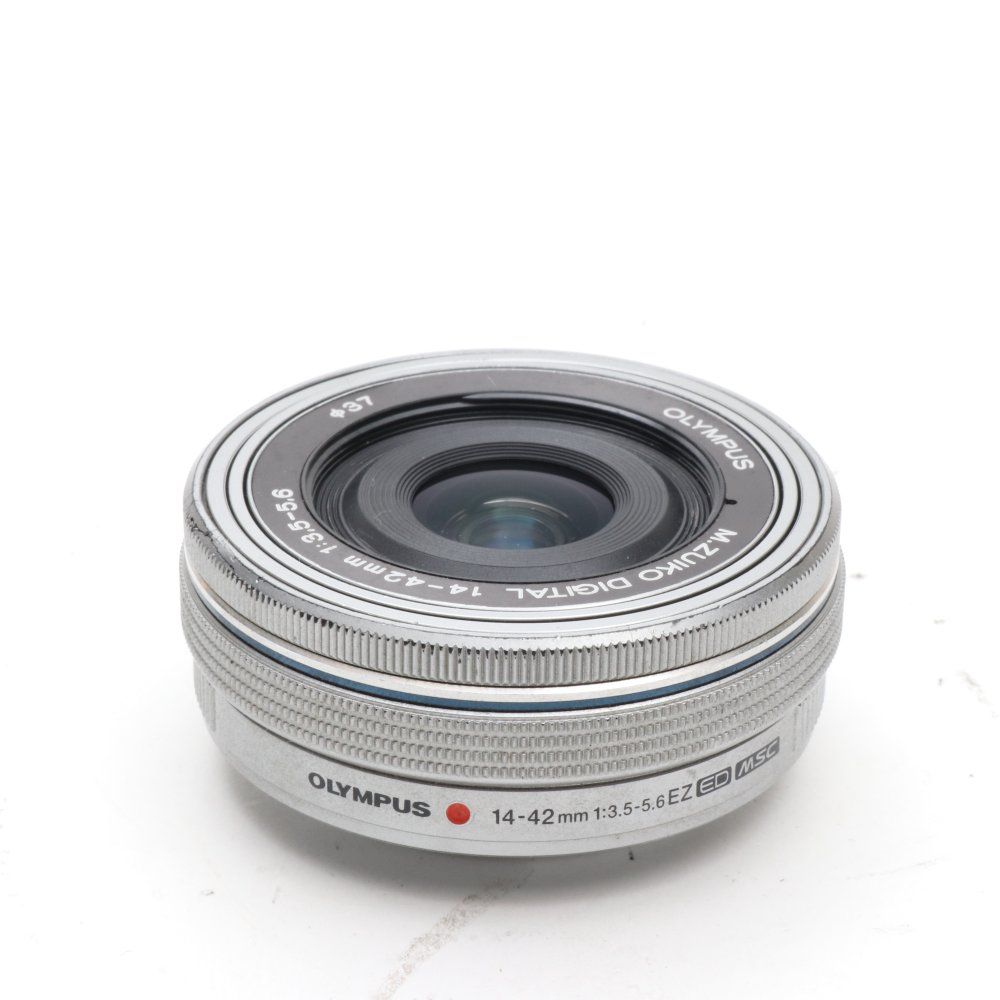 極薄パンケーキレンズ♪オリンパス M.ZUIKO 14-42/3.5-5.6EZ Amazon.co.jp: OM SYSTEM/オリンパス OLYMPUS 電動式パンケーキ
