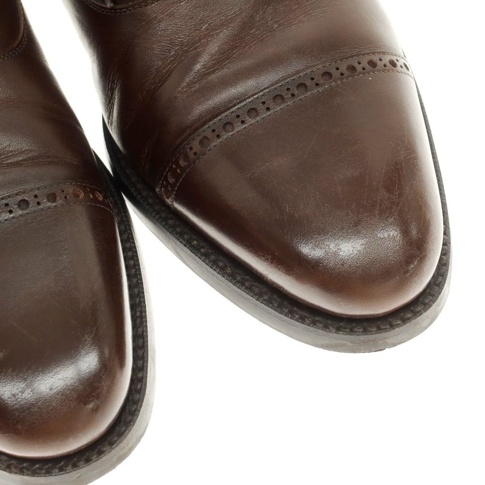 ダークブラウン