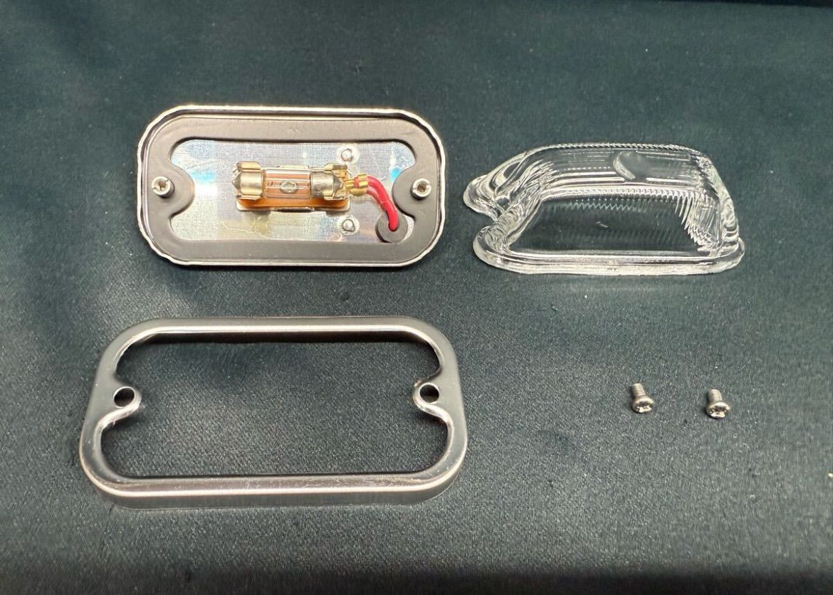 まくら球 S-80DXST-M 4個 クリア 白 角マーカー 電球式 24V5W 板橋用品製作所 樹脂製 前開きタイプ レトロ デコトラ かまぼこ 車高灯　トラックショップASC
